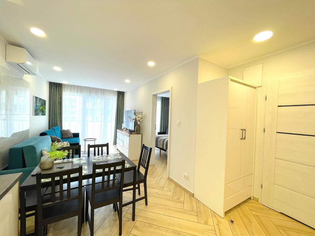 Apartament Superior Blue Przy Plazy- Free Pool, Saunas, Jacuzzi, Fitness, Salzgrotte Kolobrzeg Exterior photo